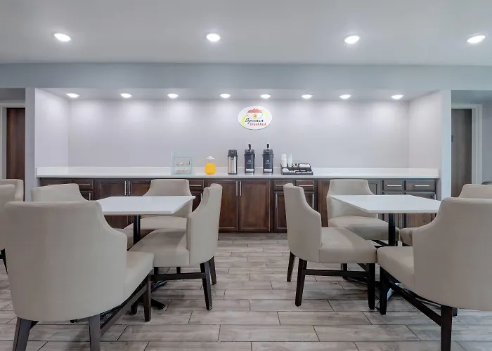 Super 8 By Wyndham Worth Entertainment District 2* Fort Worth